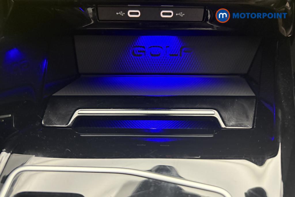 Volkswagen Golf R Automatic Petrol Hatchback - Stock Number (1561131) - 15th supplementary image