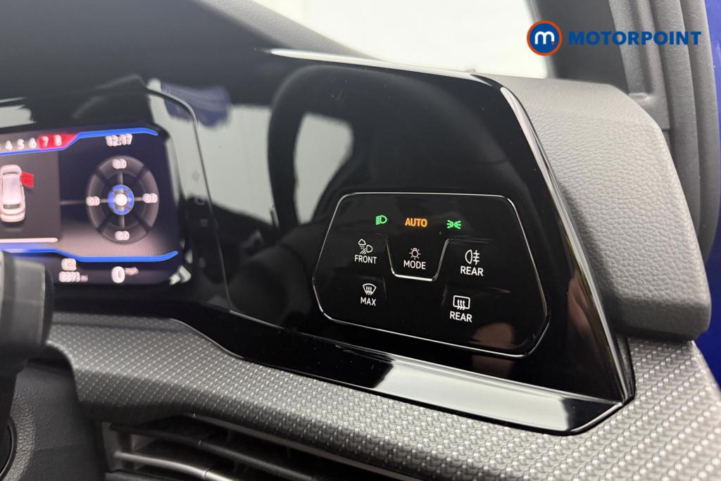 Volkswagen Golf R Automatic Petrol Hatchback - Stock Number (1561131) - 17th supplementary image