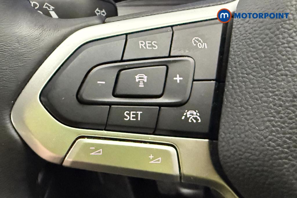 Volkswagen Golf Style Manual Petrol Hatchback - Stock Number (1561138) - 7th supplementary image