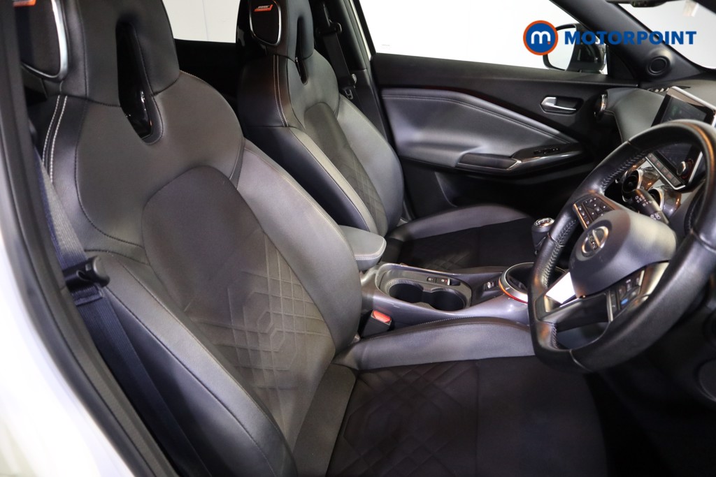 Nissan Juke Tekna Manual Petrol SUV - Stock Number (1561158) - 11th supplementary image