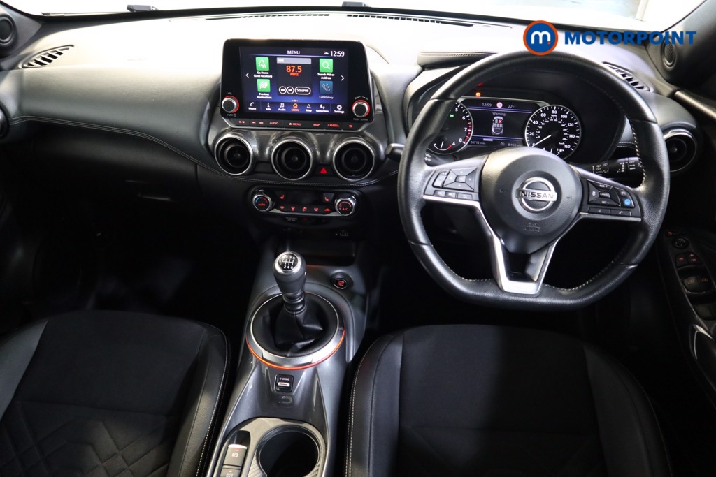 Nissan Juke Tekna Manual Petrol SUV - Stock Number (1561158) - 1st supplementary image