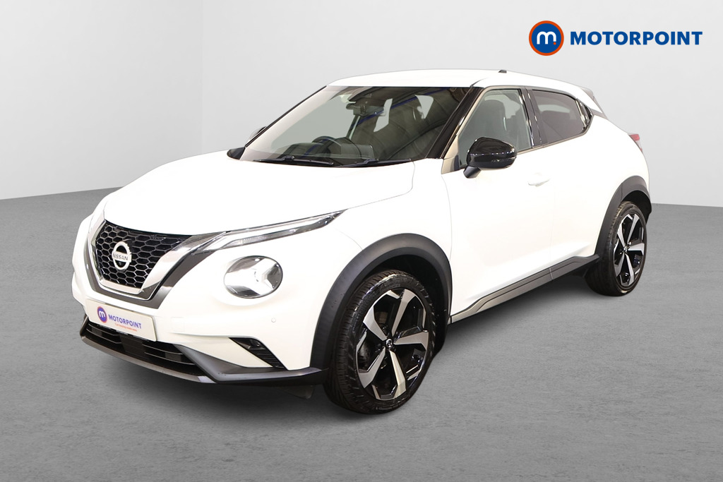 Nissan Juke Tekna Manual Petrol SUV - Stock Number (1561158) - Passenger side front corner