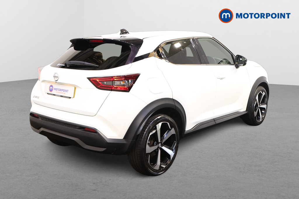 Nissan Juke Tekna Manual Petrol SUV - Stock Number (1561158) - Drivers side rear corner