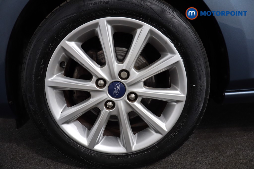 Ford Fiesta Titanium Manual Petrol-Electric Hybrid Hatchback - Stock Number (1561275) - 11th supplementary image