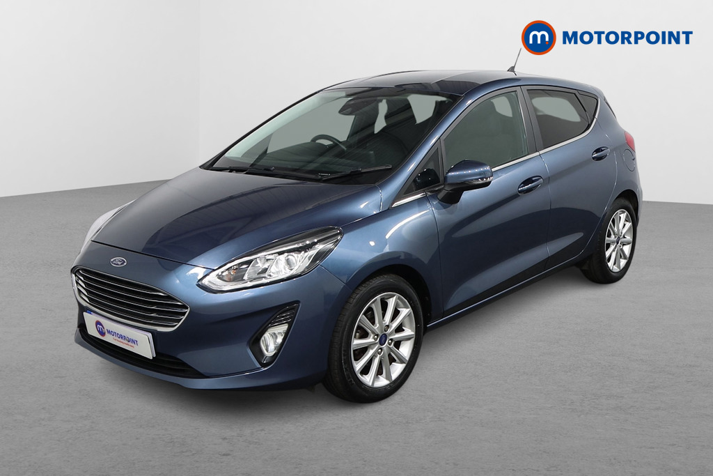 Ford Fiesta Titanium Manual Petrol-Electric Hybrid Hatchback - Stock Number (1561275) - Passenger side front corner