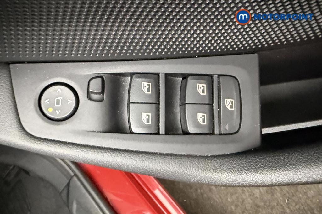 BMW 1 Series SE Manual Petrol Hatchback - Stock Number (1561337) - 3rd supplementary image