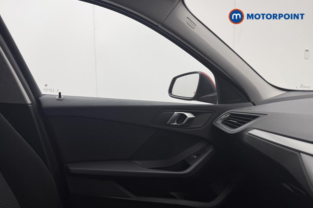 BMW 1 Series SE Manual Petrol Hatchback - Stock Number (1561337) - 13th supplementary image
