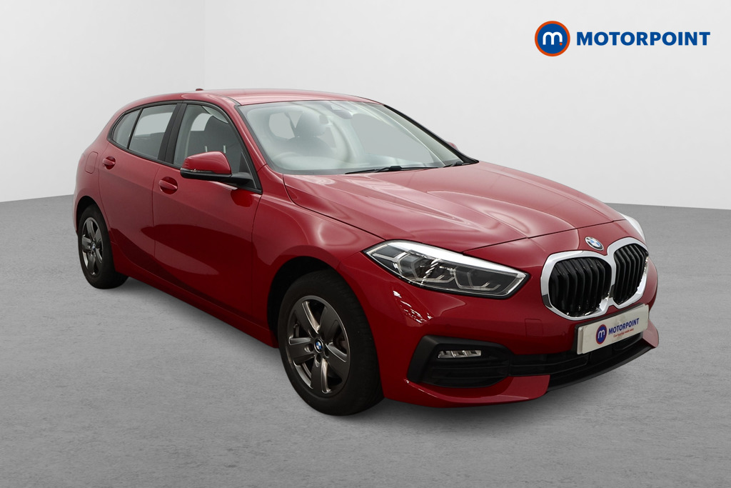 BMW 1 Series SE Manual Petrol Hatchback - Stock Number (1561337) - Drivers side front corner
