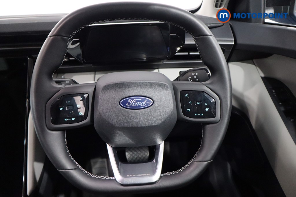 Ford Explorer Select Automatic Electric SUV - Stock Number (1561368) - 6th supplementary image