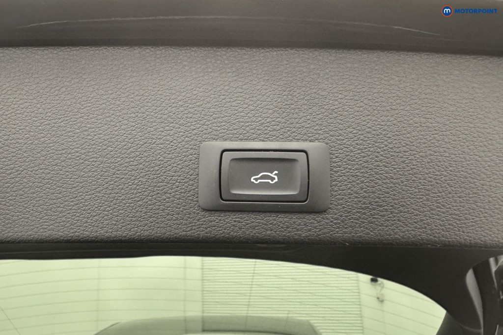 Audi Q2 S Line Automatic Petrol SUV - Stock Number (1561417) - 9th supplementary image