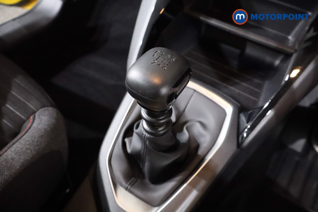 Peugeot 208 Active Premium -Plus Manual Petrol Hatchback - Stock Number (1561473) - 14th supplementary image