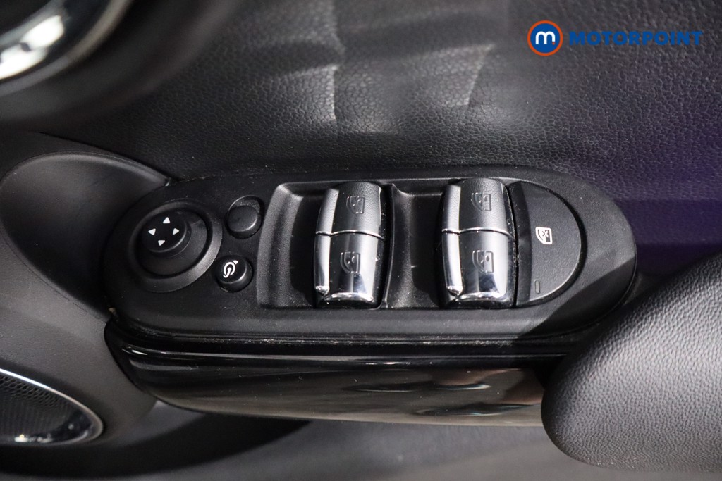 Mini Hatchback Cooper S Exclusive Automatic Petrol Hatchback - Stock Number (1561508) - 18th supplementary image