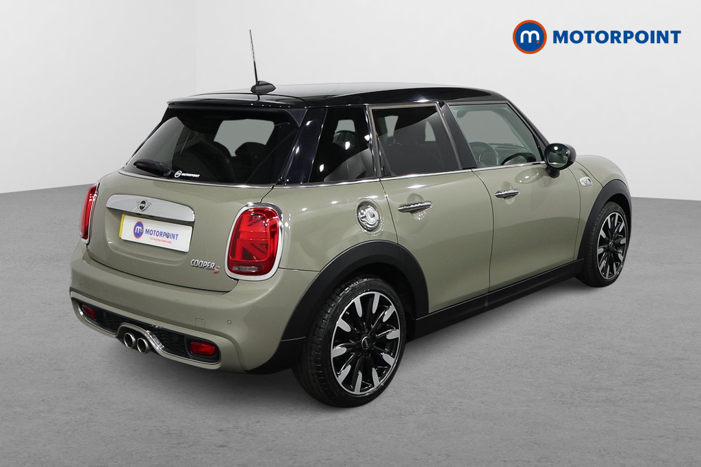 Mini Hatchback Cooper S Exclusive Automatic Petrol Hatchback - Stock Number (1561508) - Drivers side rear corner