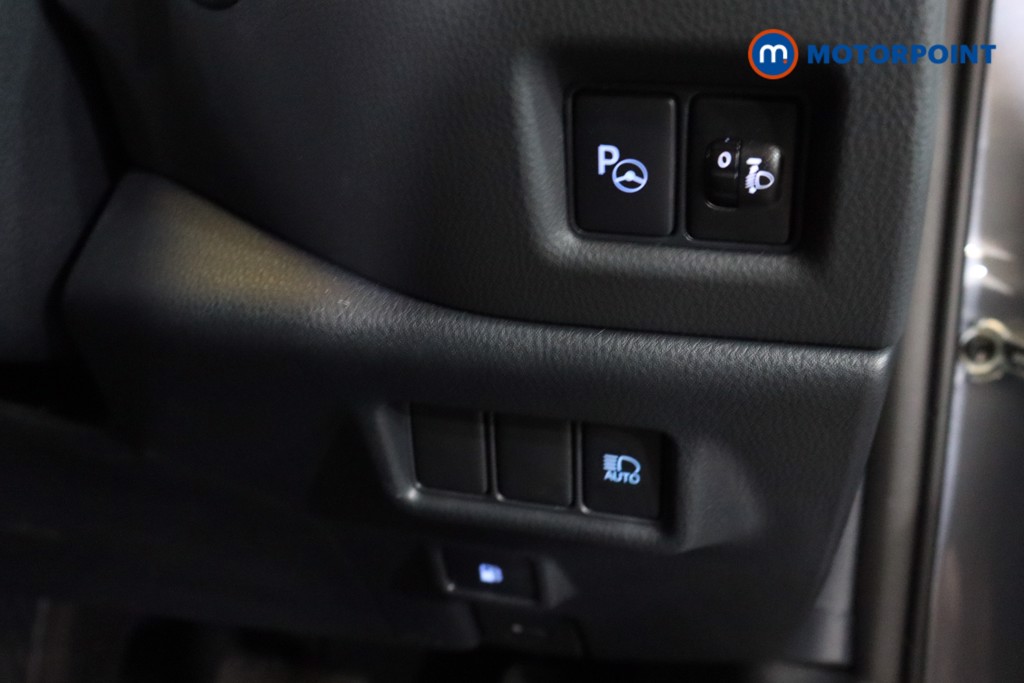 Toyota C-Hr Design Automatic Petrol-Electric Hybrid SUV - Stock Number (1512998) - 9th supplementary image