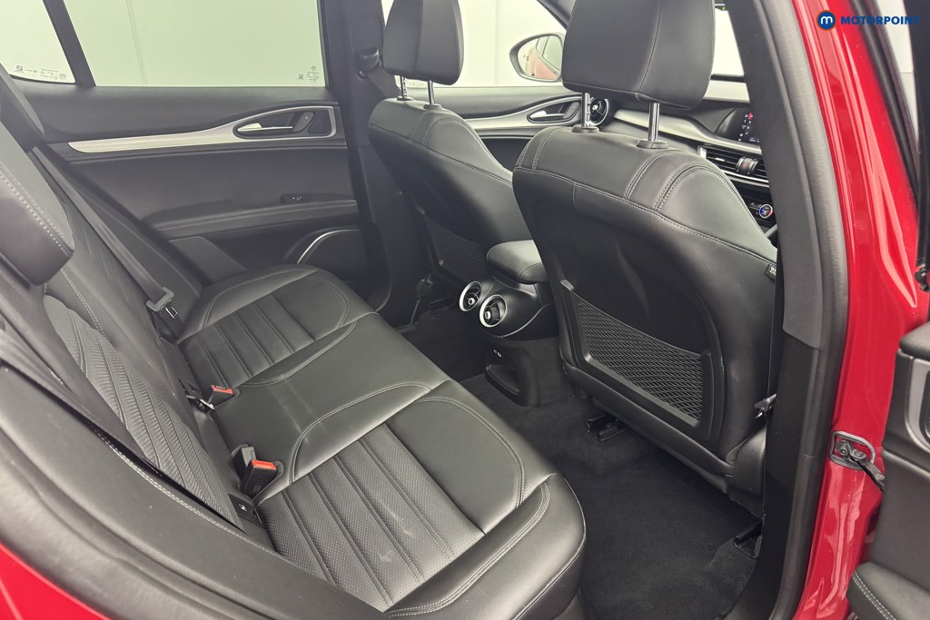 Alfa Romeo Stelvio Veloce Automatic Petrol SUV - Stock Number (1519795) - 7th supplementary image
