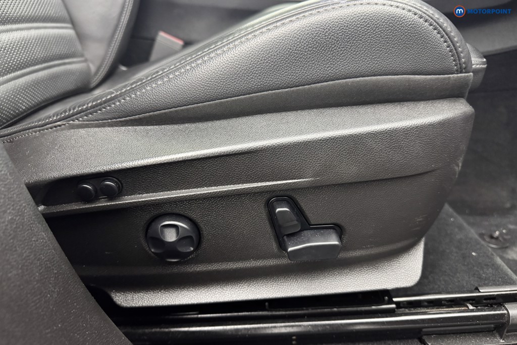 Alfa Romeo Stelvio Veloce Automatic Petrol SUV - Stock Number (1519795) - 14th supplementary image