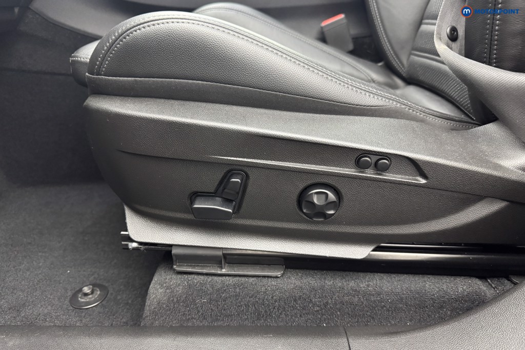 Alfa Romeo Stelvio Veloce Automatic Petrol SUV - Stock Number (1519795) - 15th supplementary image
