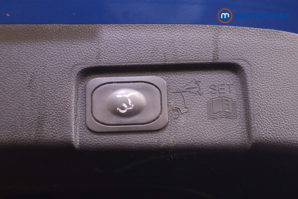 Ford Puma St-Line Vignale Manual Petrol-Electric Hybrid SUV - Stock Number (1525541) - 15th supplementary image