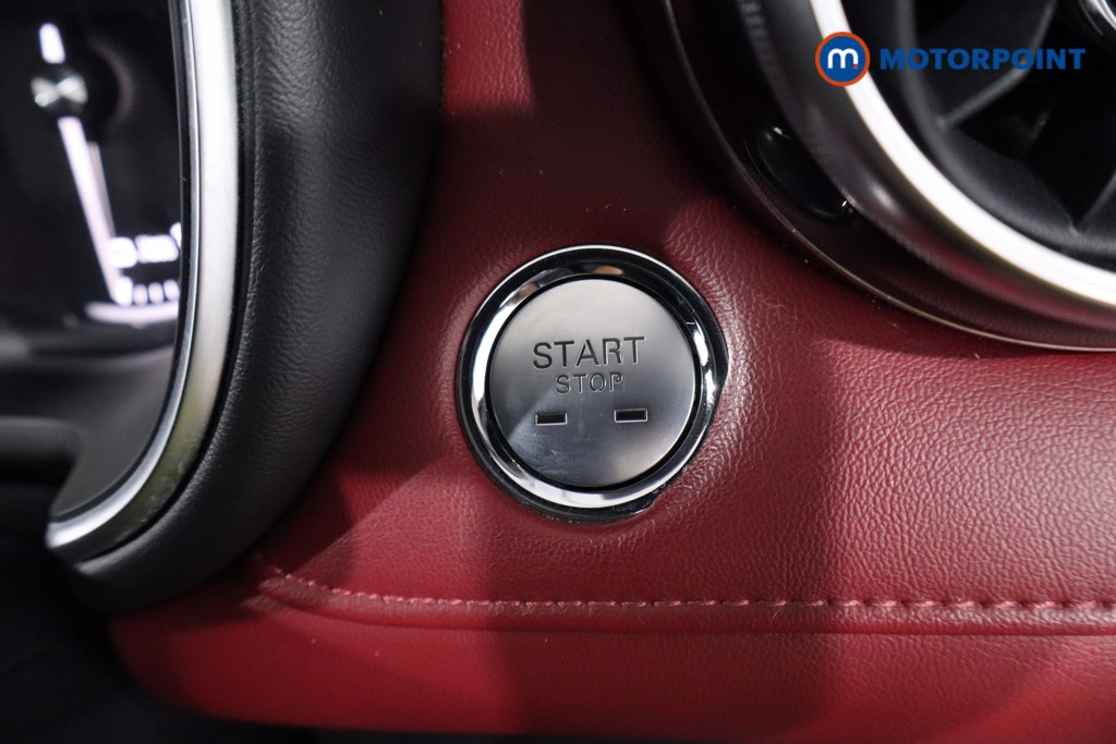 Mg Motor Uk HS Exclusive Manual Petrol SUV - Stock Number (1537115) - 13th supplementary image