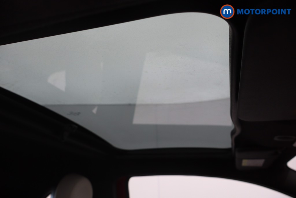 Fiat 500 Dolcevita Manual Petrol-Electric Hybrid Hatchback - Stock Number (1543119) - 12th supplementary image