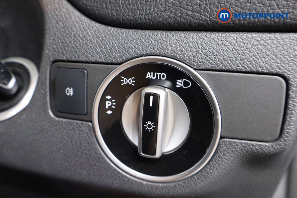 Mercedes-Benz CLA Amg Line Automatic Diesel Estate - Stock Number (1544953) - 9th supplementary image