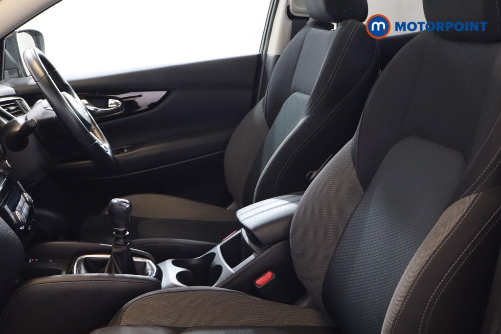 Nissan Qashqai N-Connecta Manual Petrol SUV - Stock Number (1548068) - 10th supplementary image