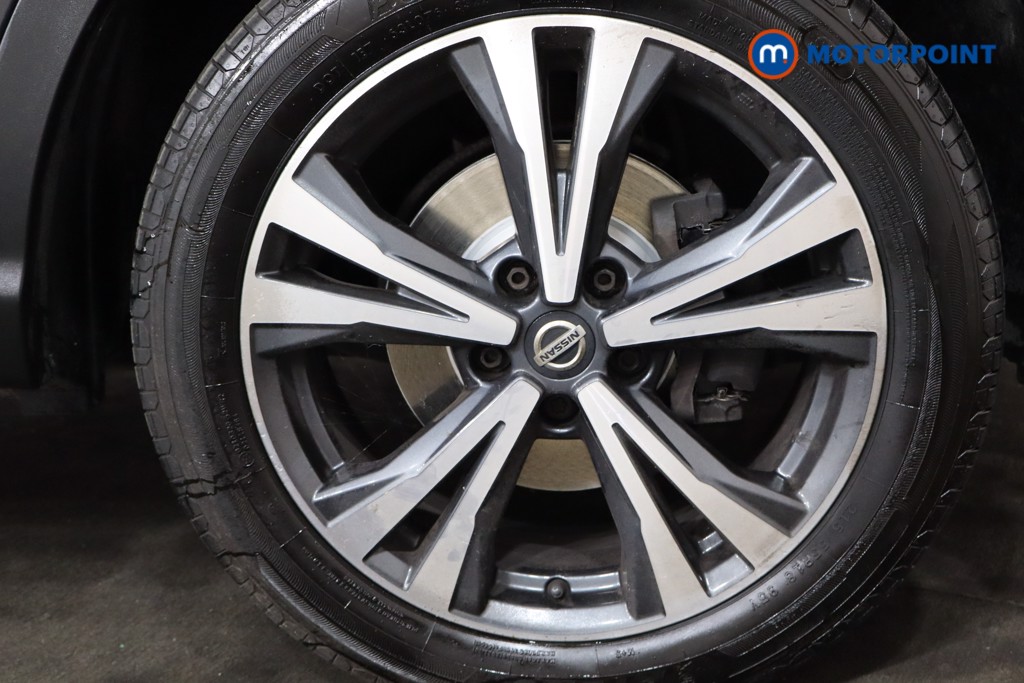Nissan Qashqai N-Connecta Manual Petrol SUV - Stock Number (1548068) - 16th supplementary image