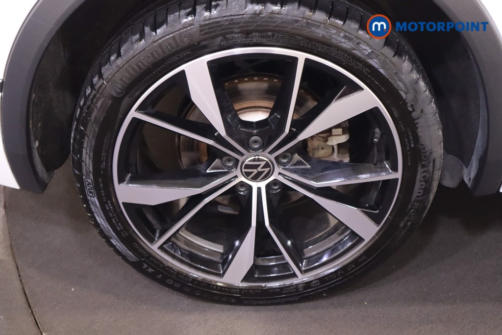 Volkswagen Tiguan R-Line Automatic Petrol Plug-In Hybrid SUV - Stock Number (1553213) - 11th supplementary image