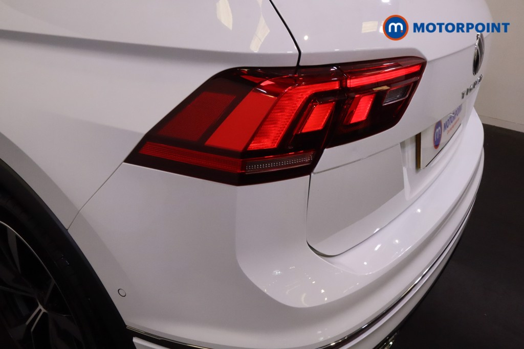 Volkswagen Tiguan R-Line Automatic Petrol Plug-In Hybrid SUV - Stock Number (1553213) - 17th supplementary image