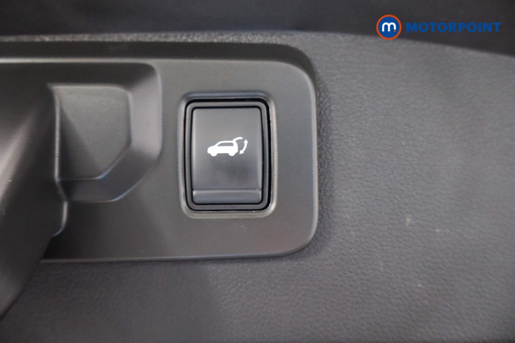 Renault Austral Techno Esprit Alpine Automatic Petrol-Electric Hybrid SUV - Stock Number (1553599) - 29th supplementary image