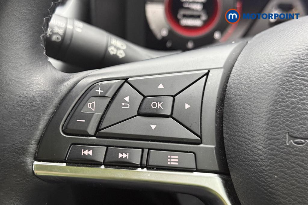 Nissan Juke N-Connecta Manual Petrol SUV - Stock Number (1553962) - 18th supplementary image
