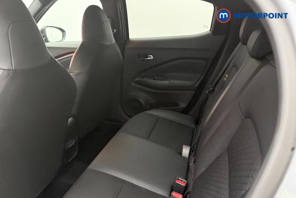 Nissan Juke N-Connecta Manual Petrol SUV - Stock Number (1553965) - 5th supplementary image