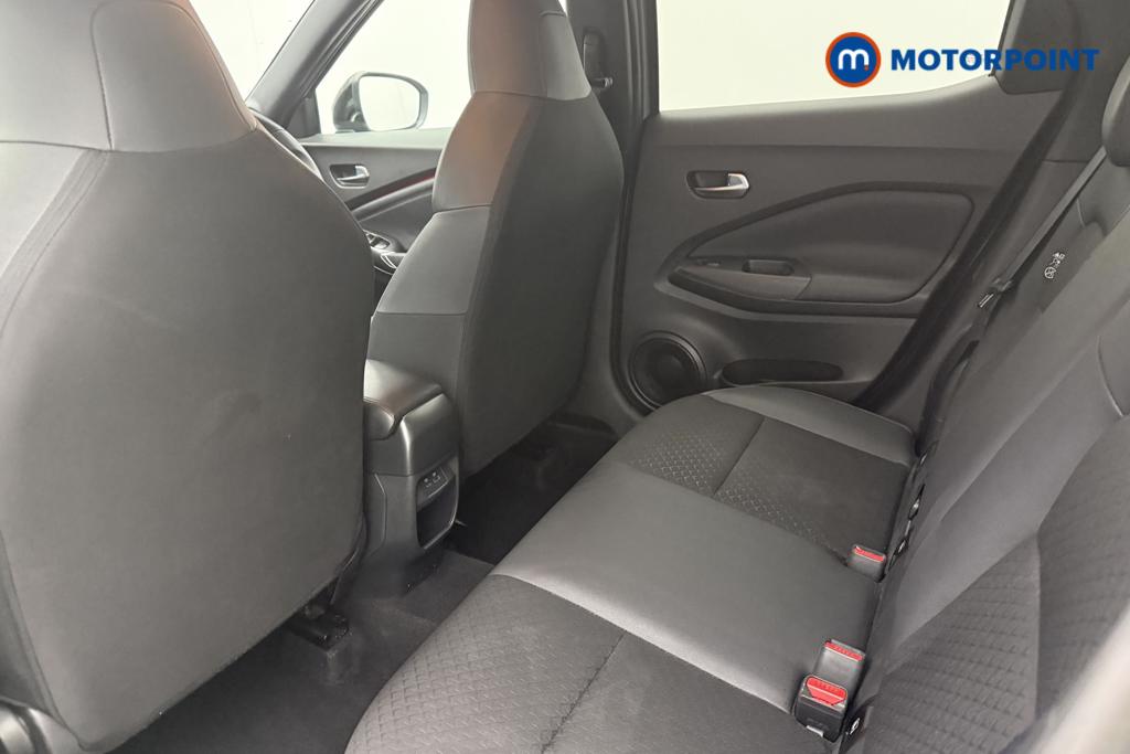 Nissan Juke N-Connecta Manual Petrol SUV - Stock Number (1553967) - 5th supplementary image