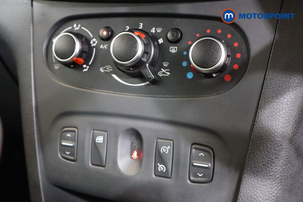 Dacia Sandero Stepway Comfort Manual Petrol Hatchback - Stock Number (1553982) - 6th supplementary image