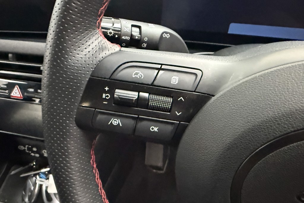 Hyundai Tucson N Line Manual Petrol SUV - Stock Number (1554155) - 4th supplementary image