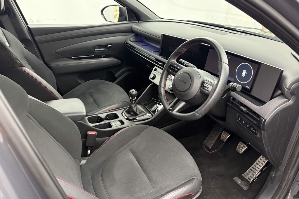 Hyundai Tucson N Line Manual Petrol SUV - Stock Number (1554155) - 1st supplementary image