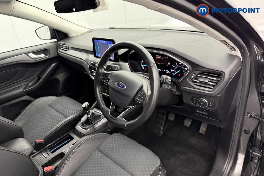 Ford Focus Titanium X Manual Petrol Hatchback - Stock Number (1554790) - 4th supplementary image