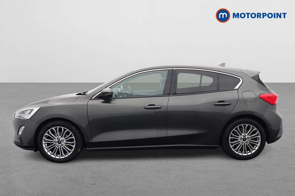 Ford Focus Titanium X Manual Petrol Hatchback - Stock Number (1554790) - Passenger side