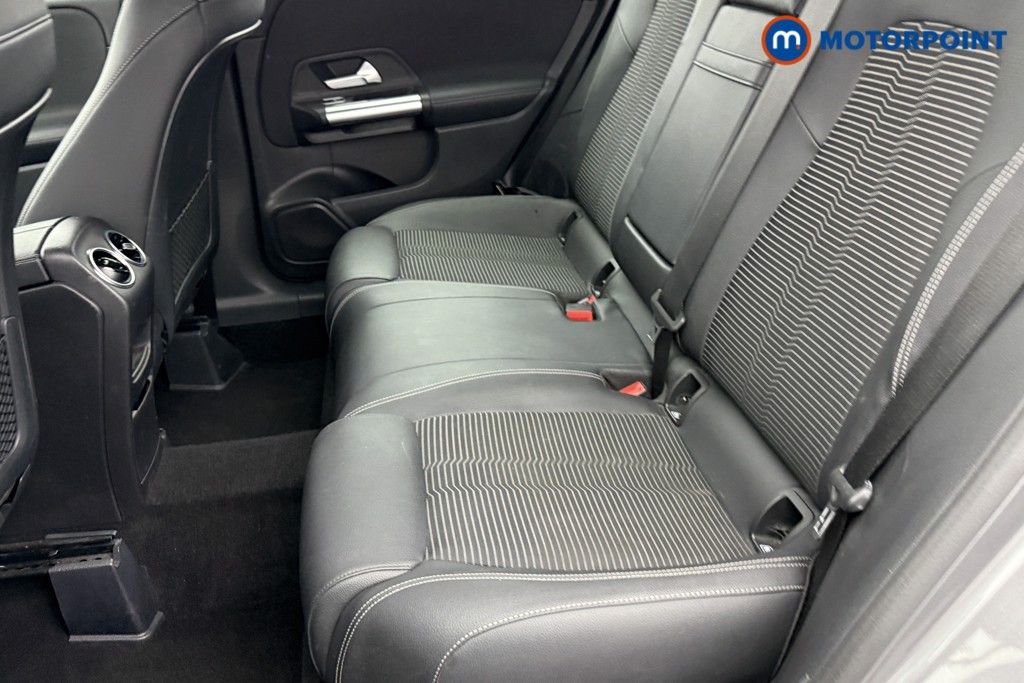 Mercedes-Benz B Class Sport Manual Petrol Hatchback - Stock Number (1554997) - 21st supplementary image