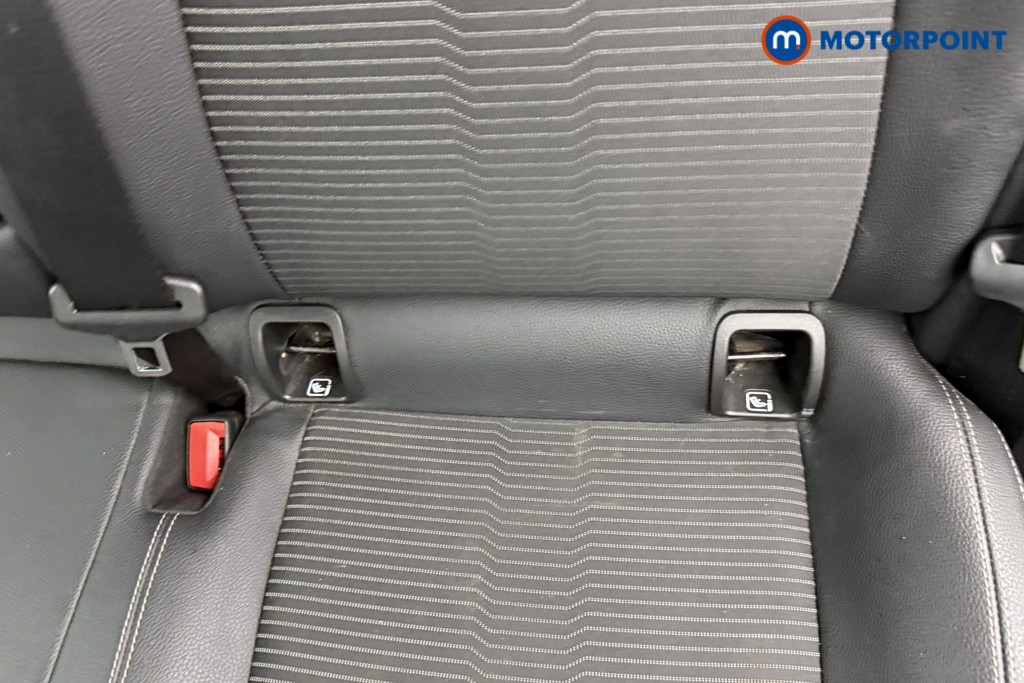 Mercedes-Benz B Class Sport Manual Petrol Hatchback - Stock Number (1554997) - 22nd supplementary image
