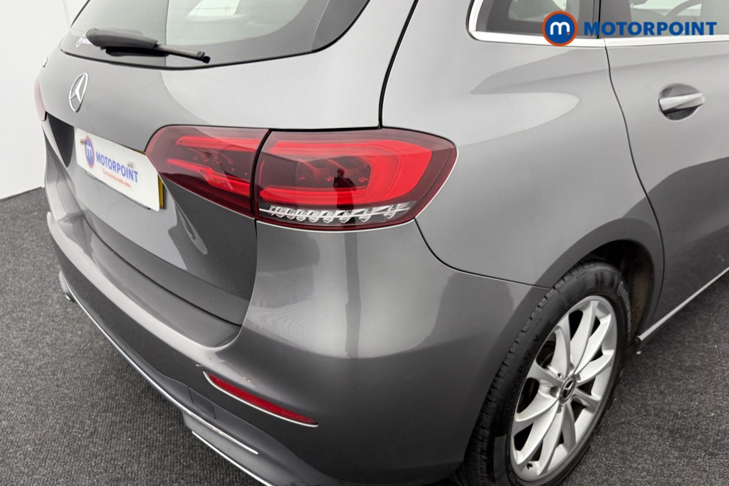 Mercedes-Benz B Class Sport Manual Petrol Hatchback - Stock Number (1554997) - 24th supplementary image