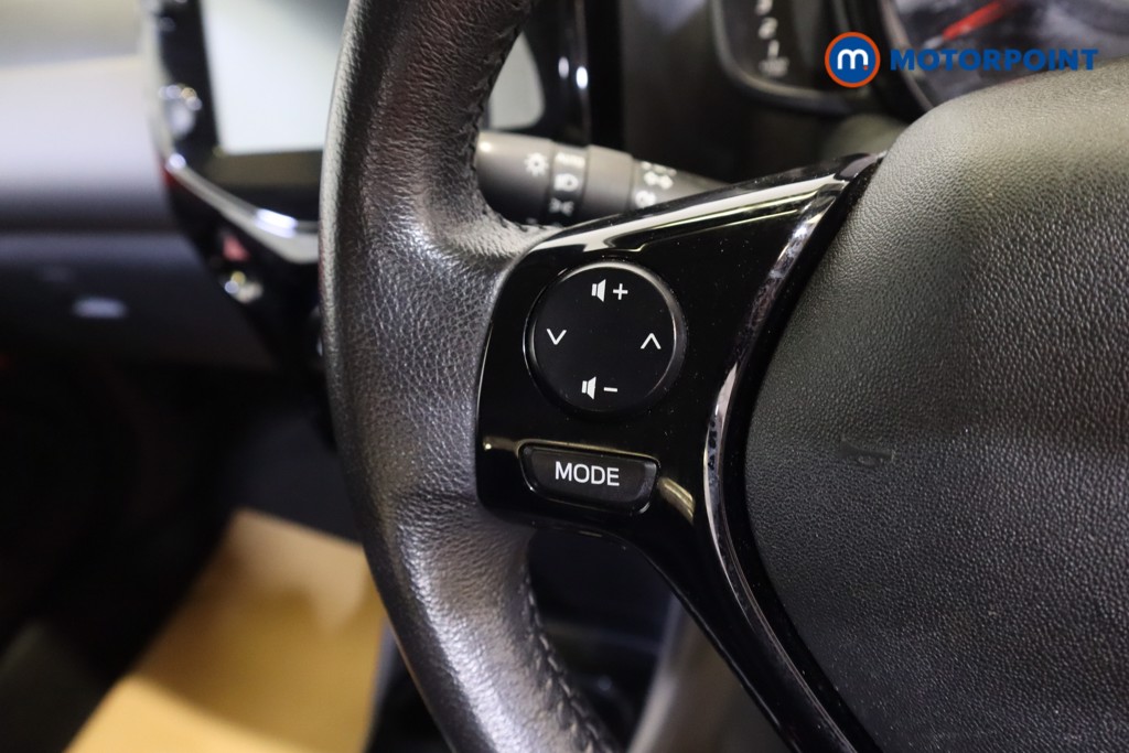 Peugeot 108 Allure Manual Petrol Hatchback - Stock Number (1555309) - 10th supplementary image