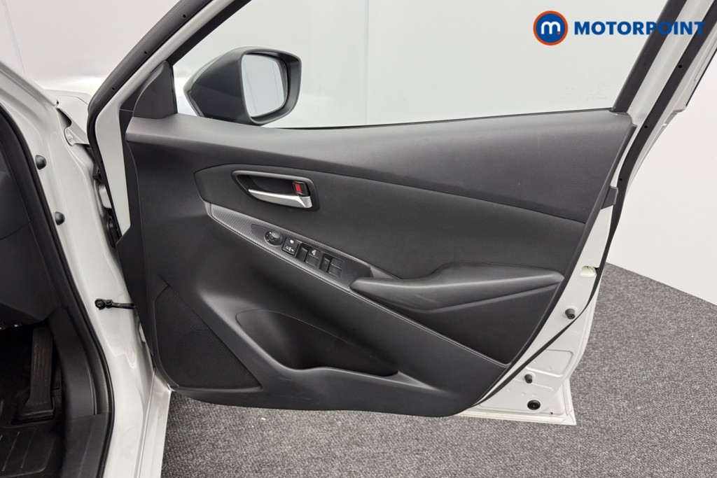 Mazda 2 Homura Manual Petrol-Electric Hybrid Hatchback - Stock Number (1555947) - 16th supplementary image