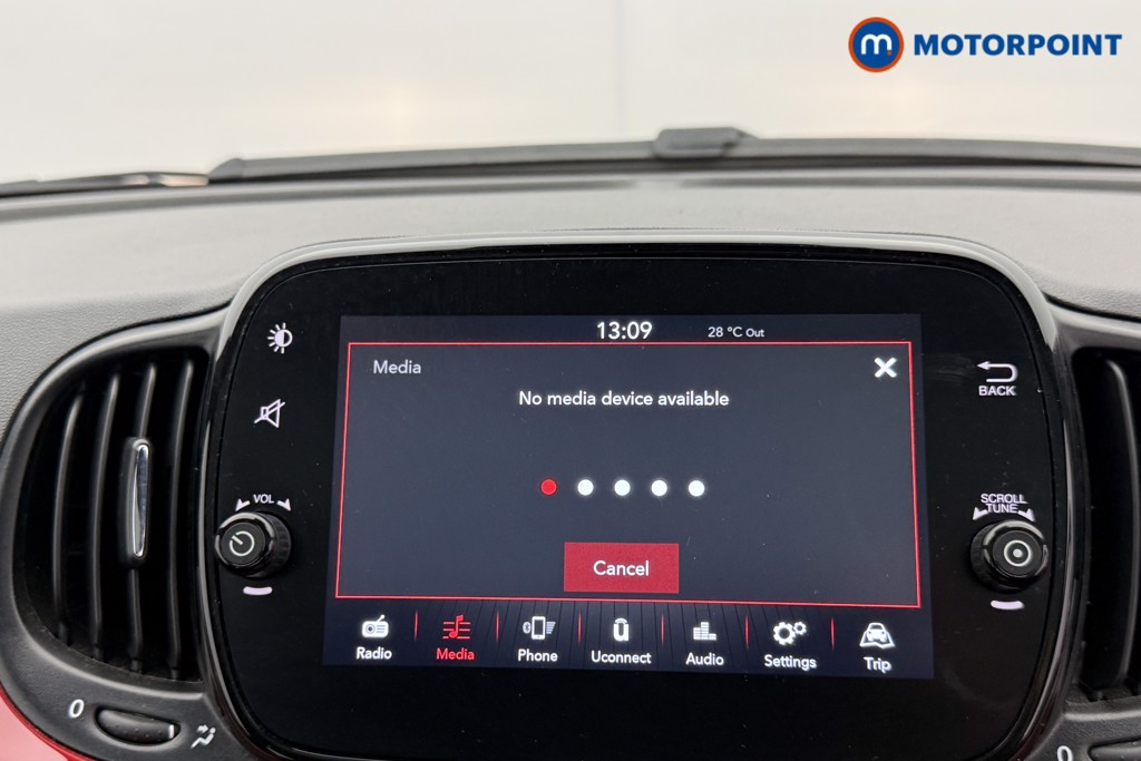 Fiat 500 1.0 Mild Hybrid 3Dr Manual Petrol-Electric Hybrid Hatchback - Stock Number (1556136) - 6th supplementary image