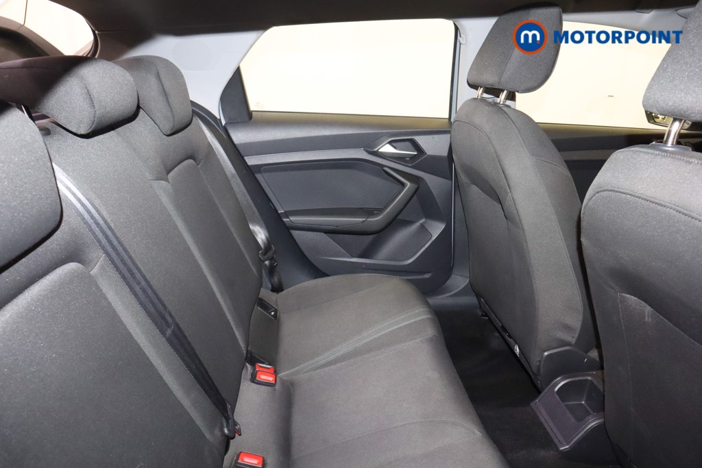 Audi A1 Technik Manual Petrol Hatchback - Stock Number (1556316) - 11th supplementary image