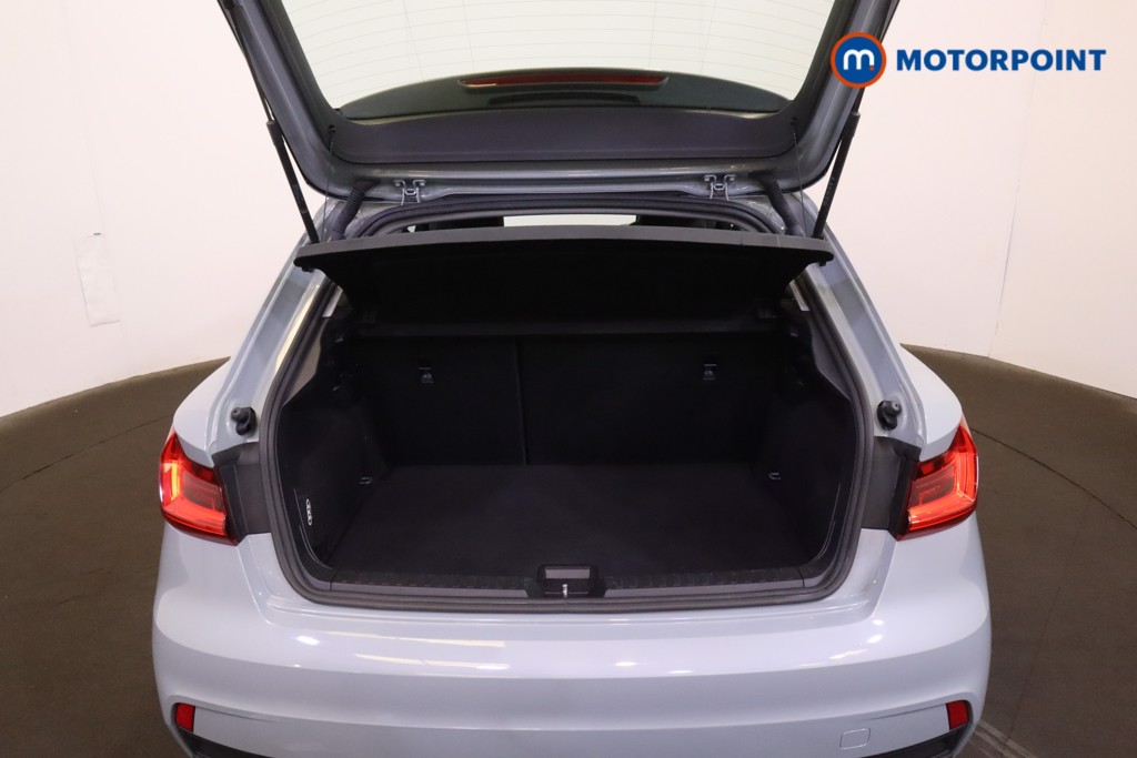 Audi A1 Technik Manual Petrol Hatchback - Stock Number (1556316) - 12th supplementary image