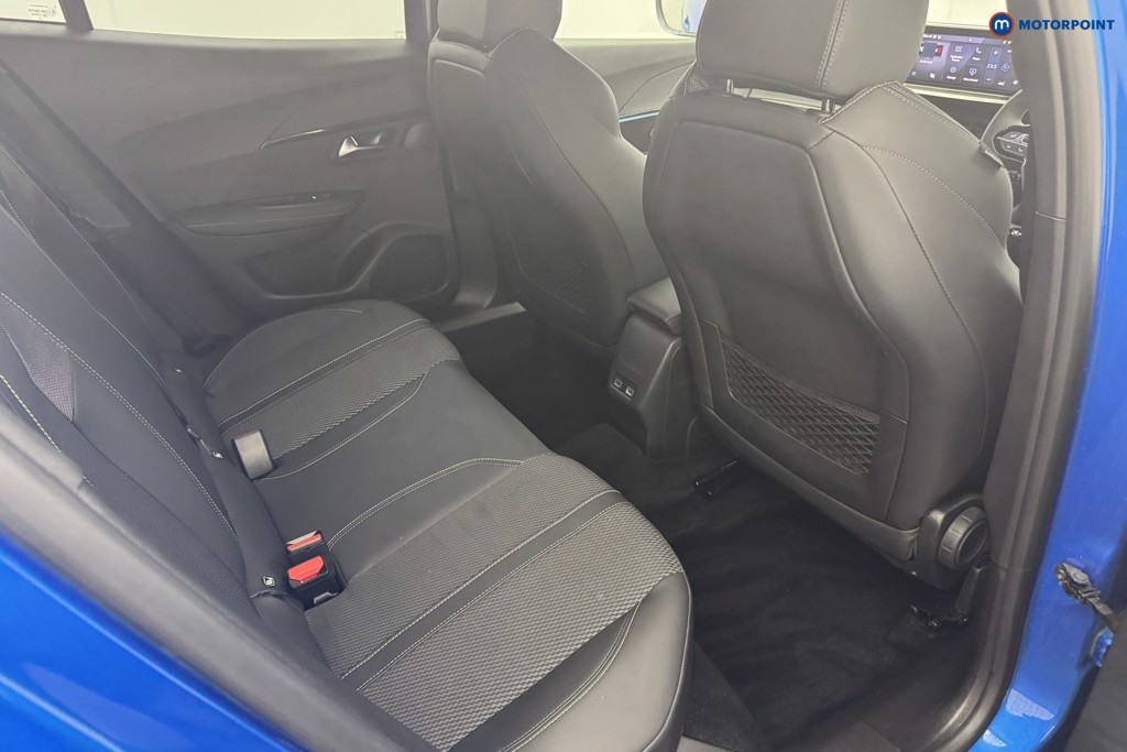 Peugeot 2008 GT Automatic Petrol SUV - Stock Number (1556487) - 7th supplementary image