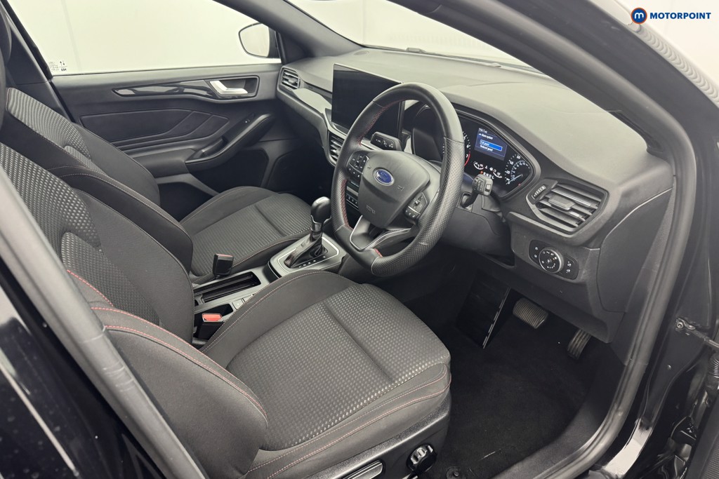Ford Focus St-Line Automatic Petrol-Electric Hybrid Estate - Stock Number (1557657) - 6th supplementary image