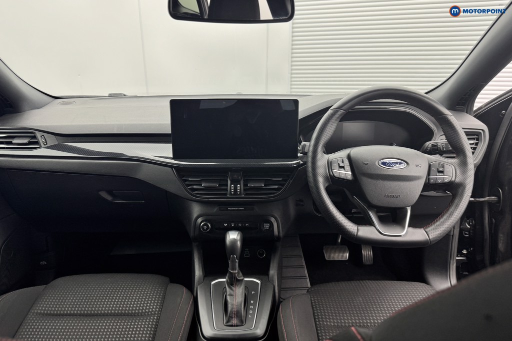 Ford Focus St-Line Automatic Petrol-Electric Hybrid Estate - Stock Number (1557657) - 9th supplementary image