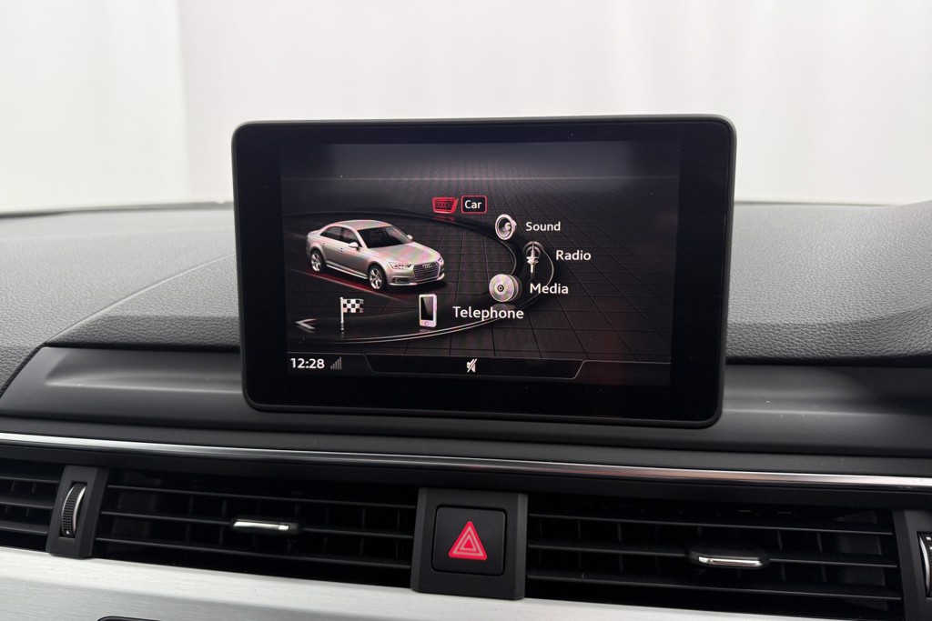 Audi A4 S Line Manual Petrol Saloon - Stock Number (1557757) - 6th supplementary image